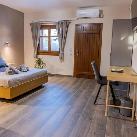 Meteora Living 3* Kastrákion